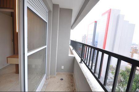 Sacada da Sala de apartamento para alugar com 1 quarto, 30m² em Vila Mazzei, São Paulo