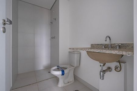 Apartamento para alugar com 69m², 2 quartos e 1 vaga Apartamento para alugar com 69m², 2 quartos e 1 vagaBanheiro