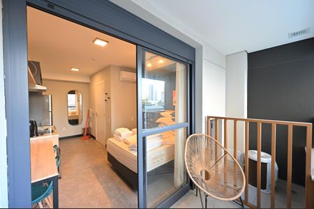 Studio para alugar com 29m², 1 quarto e sem vagaVaranda