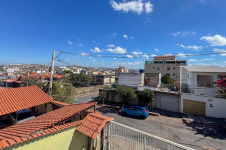 Apartamento à venda com 2 quartos, 70m² em Milionários, Belo Horizonte