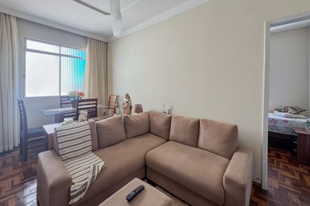 Apartamento à venda com 2 quartos, 70m² em Milionários, Belo Horizonte