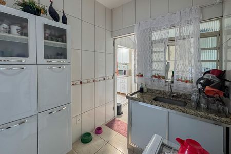 Apartamento à venda com 70m², 2 quartos e sem vaga