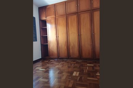 Quarto 1 de casa para alugar com 3 quartos, 270m² em Parque Taquaral, Campinas