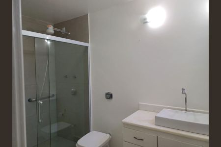 Casa para alugar com 270m², 3 quartos e 3 vagas Casa para alugar com 270m², 3 quartos e 3 vagasBanheiro