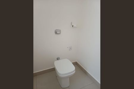 Casa para alugar com 270m², 3 quartos e 3 vagas Casa para alugar com 270m², 3 quartos e 3 vagasBanheiro
