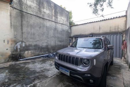 Casa para alugar com 220m², 4 quartos e 2 vagas Casa para alugar com 220m², 4 quartos e 2 vagasGaragem