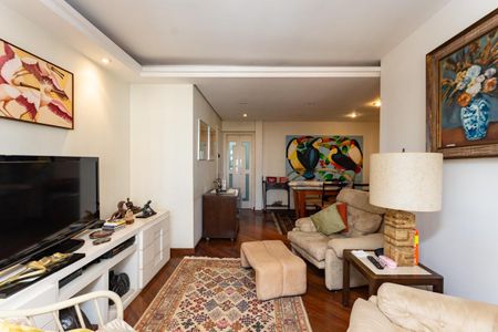 Apartamento à venda com 117m², 4 quartos e 2 vagas Apartamento à venda com 117m², 4 quartos e 2 vagasSala