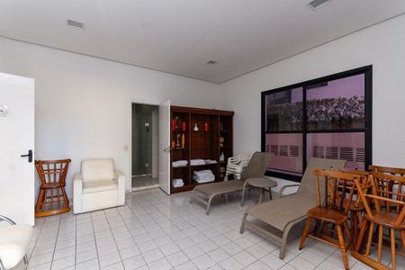 Apartamento à venda com 117m², 4 quartos e 2 vagas Apartamento à venda com 117m², 4 quartos e 2 vagasÁrea Comum