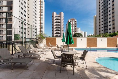 Apartamento à venda com 117m², 4 quartos e 2 vagas Apartamento à venda com 117m², 4 quartos e 2 vagasÁrea Comum