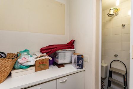 Apartamento à venda com 117m², 4 quartos e 2 vagas Apartamento à venda com 117m², 4 quartos e 2 vagasÁrea de Serviço