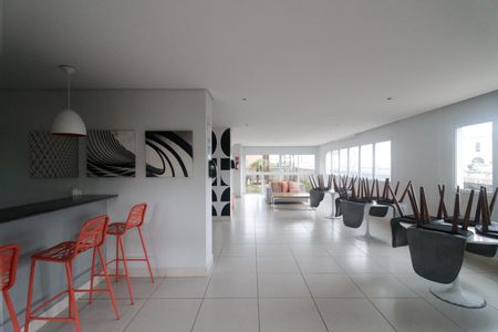 Apartamento à venda com 55m², 3 quartos e 1 vaga Apartamento à venda com 55m², 3 quartos e 1 vagaSalão de festas