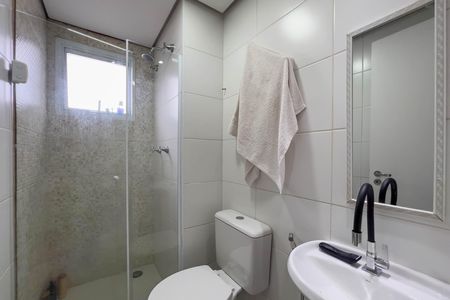 Apartamento à venda com 55m², 3 quartos e 1 vaga Apartamento à venda com 55m², 3 quartos e 1 vagaBanheiro do quarto 1