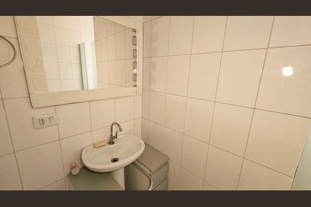 Casa de condomínio à venda com 131m², 3 quartos e 2 vagas