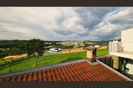 Casa de condomínio à venda com 131m², 3 quartos e 2 vagas