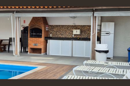 Casa de condomínio à venda com 131m², 3 quartos e 2 vagas
