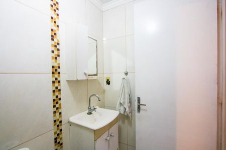 Apartamento à venda com 46m², 2 quartos e sem vaga Apartamento à venda com 46m², 2 quartos e sem vagaBanheiro