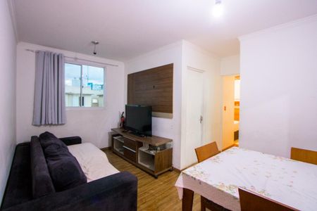 Sala de apartamento à venda com 2 quartos, 46m² em Vila Eldizia, Santo André