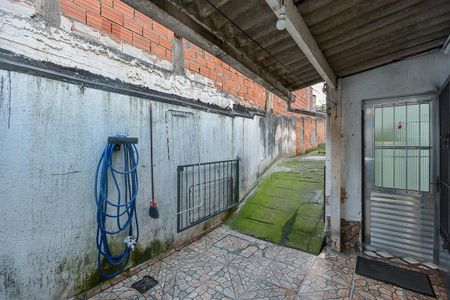 Casa à venda com 250m², 2 quartos e 2 vagas