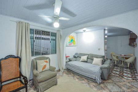 Casa à venda com 2 quartos, 250m² em Jardim Beatriz, São Paulo