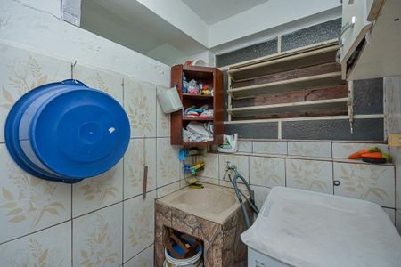 Casa à venda com 250m², 2 quartos e 2 vagas
