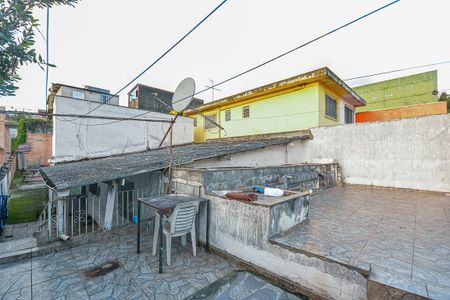 Casa à venda com 250m², 2 quartos e 2 vagas