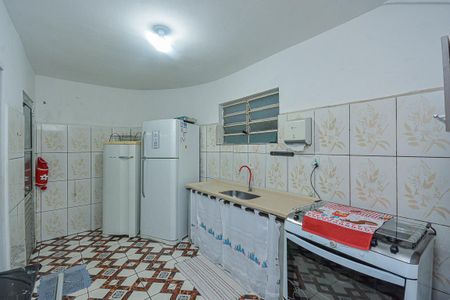 Casa à venda com 250m², 2 quartos e 2 vagas