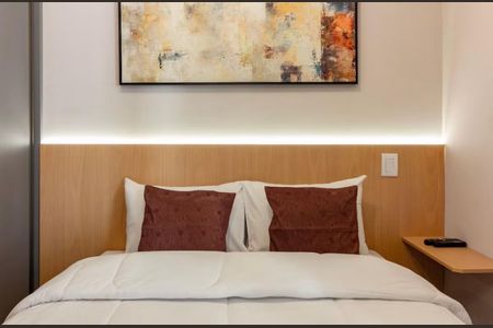 Apartamento para alugar com 28m², 1 quarto e 1 vagaStudio