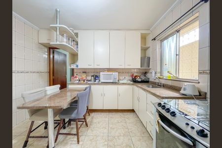 Casa à venda com 125m², 3 quartos e 2 vagasCozinha