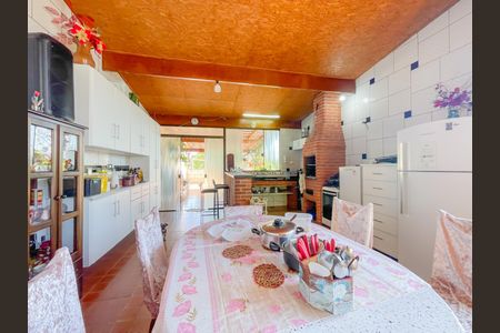 Casa à venda com 125m², 3 quartos e 2 vagasÁrea gourmet