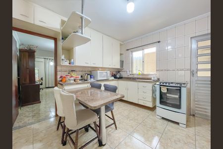 Casa à venda com 125m², 3 quartos e 2 vagasCozinha