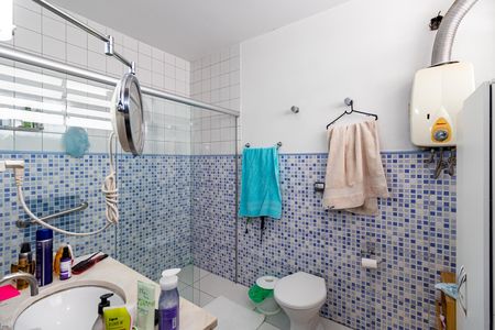 Banheiro da Suíte 2 de casa à venda com 4 quartos, 297m² em Jardim Leonor, São Paulo