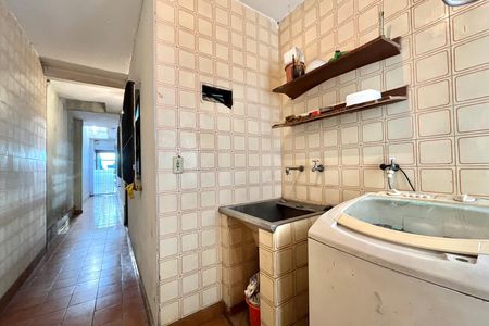 Casa para alugar com 177m², 5 quartos e 2 vagas Casa para alugar com 177m², 5 quartos e 2 vagasÁrea de Serviço