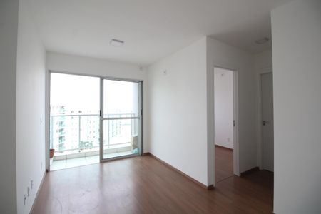 Sala de apartamento para alugar com 2 quartos, 46m² em Pechincha, Rio de Janeiro