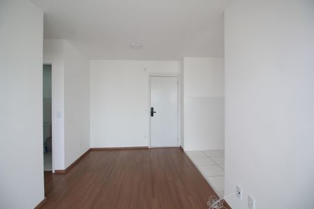 Sala de apartamento para alugar com 2 quartos, 46m² em Pechincha, Rio de Janeiro