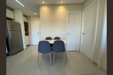 Apartamento à venda com 42m², 2 quartos e 1 vaga Apartamento à venda com 42m², 2 quartos e 1 vagaSala