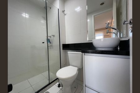 Apartamento à venda com 42m², 2 quartos e 1 vaga Apartamento à venda com 42m², 2 quartos e 1 vagaBanheiro