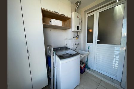 Apartamento à venda com 42m², 2 quartos e 1 vaga Apartamento à venda com 42m², 2 quartos e 1 vagaÁrea de Serviço