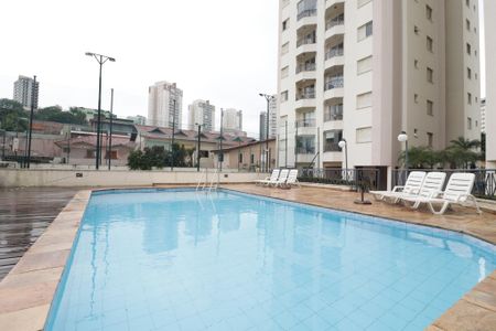 Apartamento à venda com 68m², 2 quartos e 1 vagaPiscina