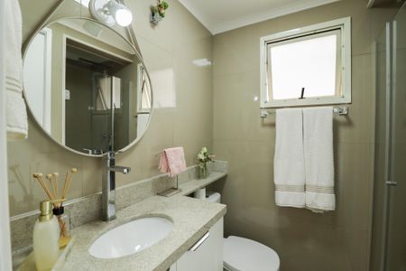 Apartamento à venda com 68m², 2 quartos e 1 vagaBanheiro da Suíte 1