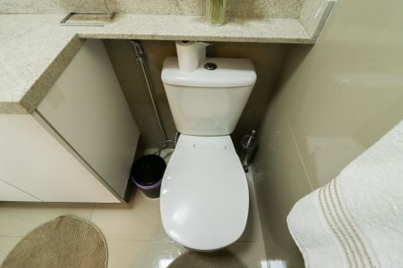 Apartamento à venda com 68m², 2 quartos e 1 vagaBanheiro da Suíte 1
