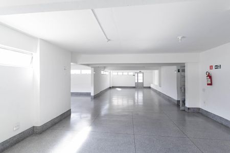 Apartamento à venda com 68m², 2 quartos e 1 vaga
