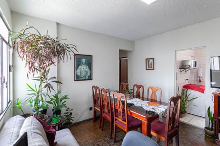Sala de apartamento à venda com 2 quartos, 68m² em São João Batista, Belo Horizonte