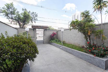 Apartamento à venda com 68m², 2 quartos e 1 vaga Apartamento à venda com 68m², 2 quartos e 1 vagaEntrada