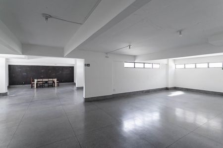Apartamento à venda com 68m², 2 quartos e 1 vaga Apartamento à venda com 68m², 2 quartos e 1 vagaÁrea comum - Salão de festas
