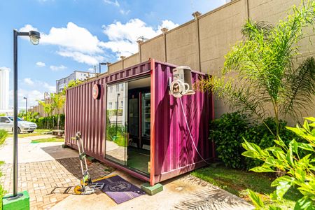 Apartamento à venda com 42m², 2 quartos e sem vagaÁrea comum