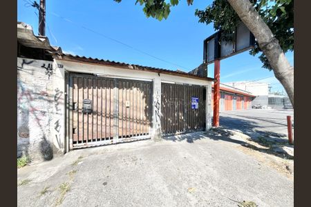 Casa para alugar com 120m², 2 quartos e 3 vagasFachada/Placa