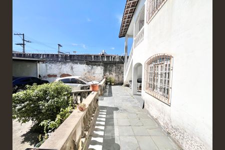 Casa para alugar com 120m², 2 quartos e 3 vagasQuintal