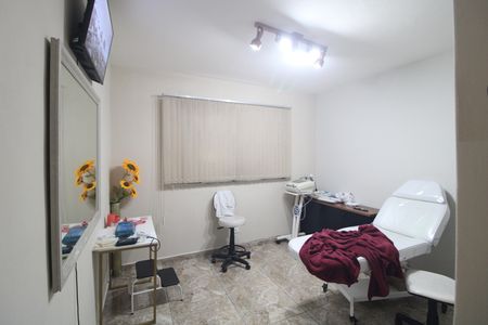Suíte de casa à venda com 3 quartos, 140m² em Jardim Reimberg, São Paulo