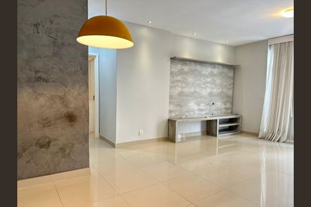 Apartamento para alugar com 107m², 3 quartos e 2 vagas