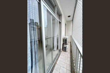 Apartamento para alugar com 107m², 3 quartos e 2 vagas